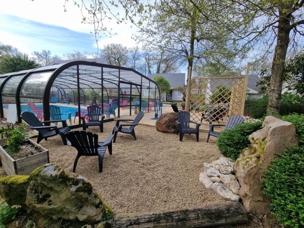 Les Chalets De Saumur, Piscine & Parc Boise, 100M Du Cadrenoir 外观 照片