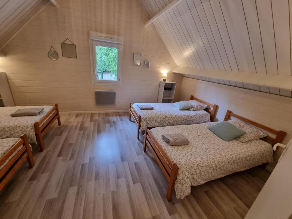 Les Chalets De Saumur, Piscine & Parc Boise, 100M Du Cadrenoir 外观 照片
