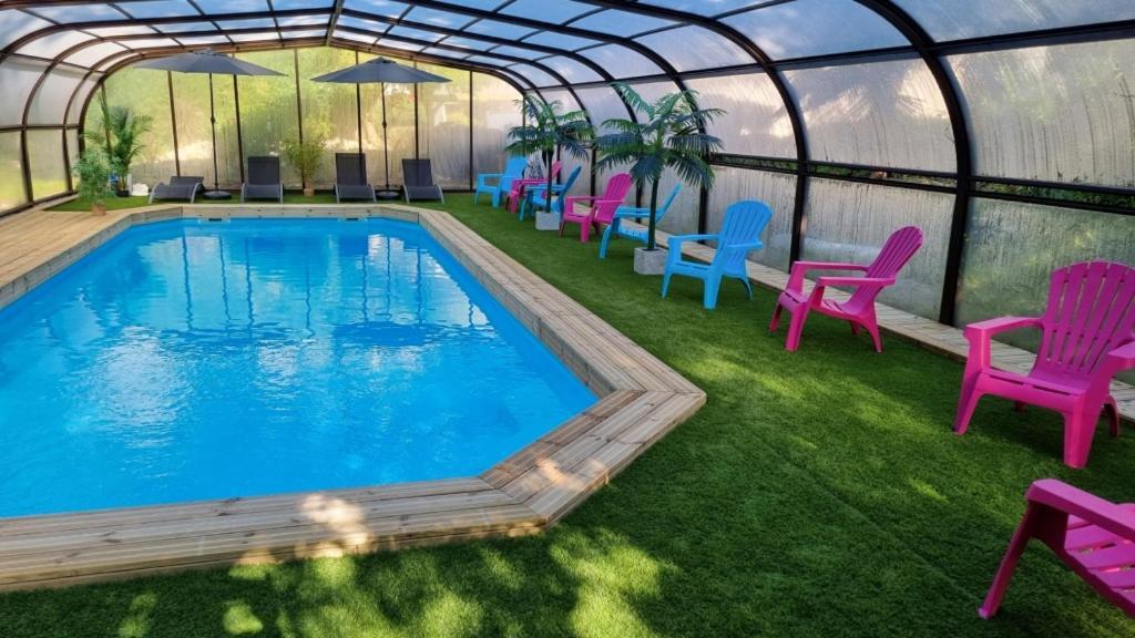 Les Chalets De Saumur, Piscine & Parc Boise, 100M Du Cadrenoir 外观 照片